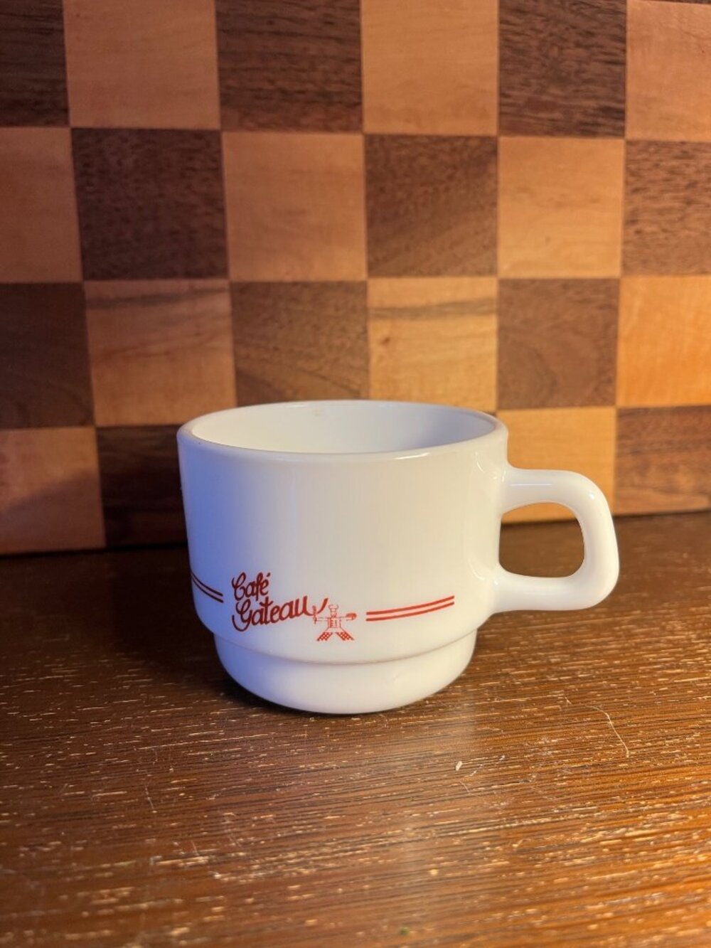 Cafe Gateau Stackable Milk Glass Coffee Cup A1295